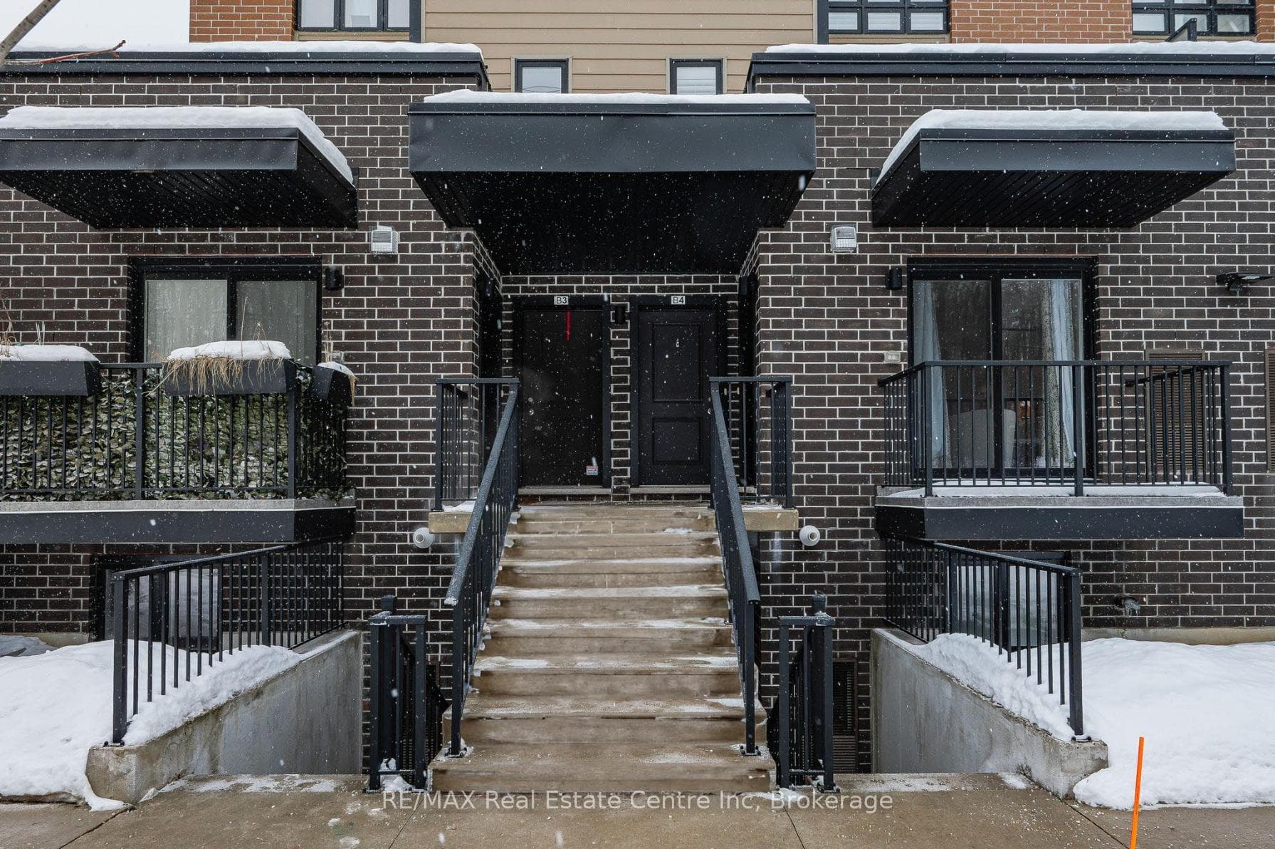 190 Century Hill Drive Unit B4 photo 26