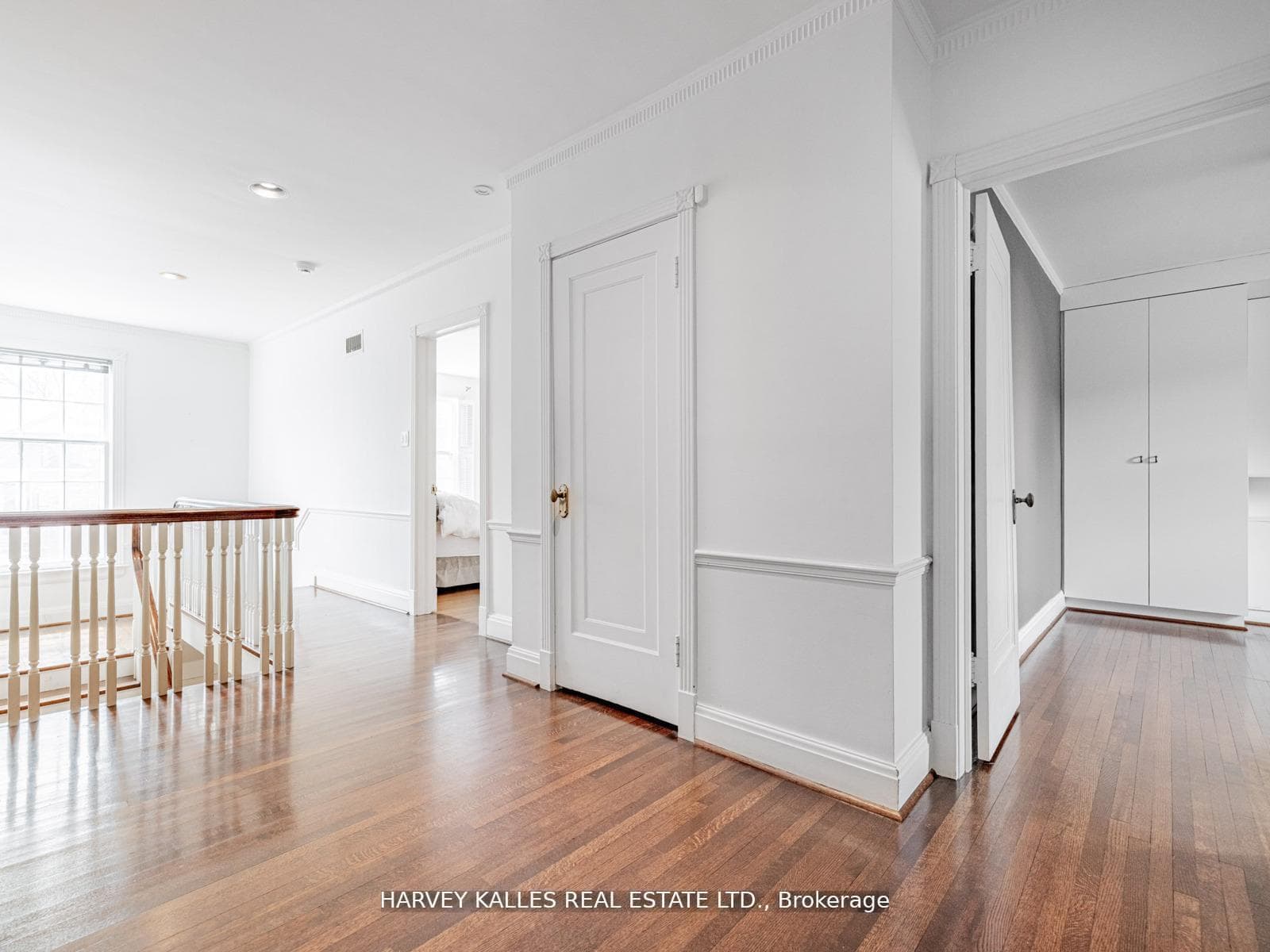 2 Silverwood Avenue photo 27
