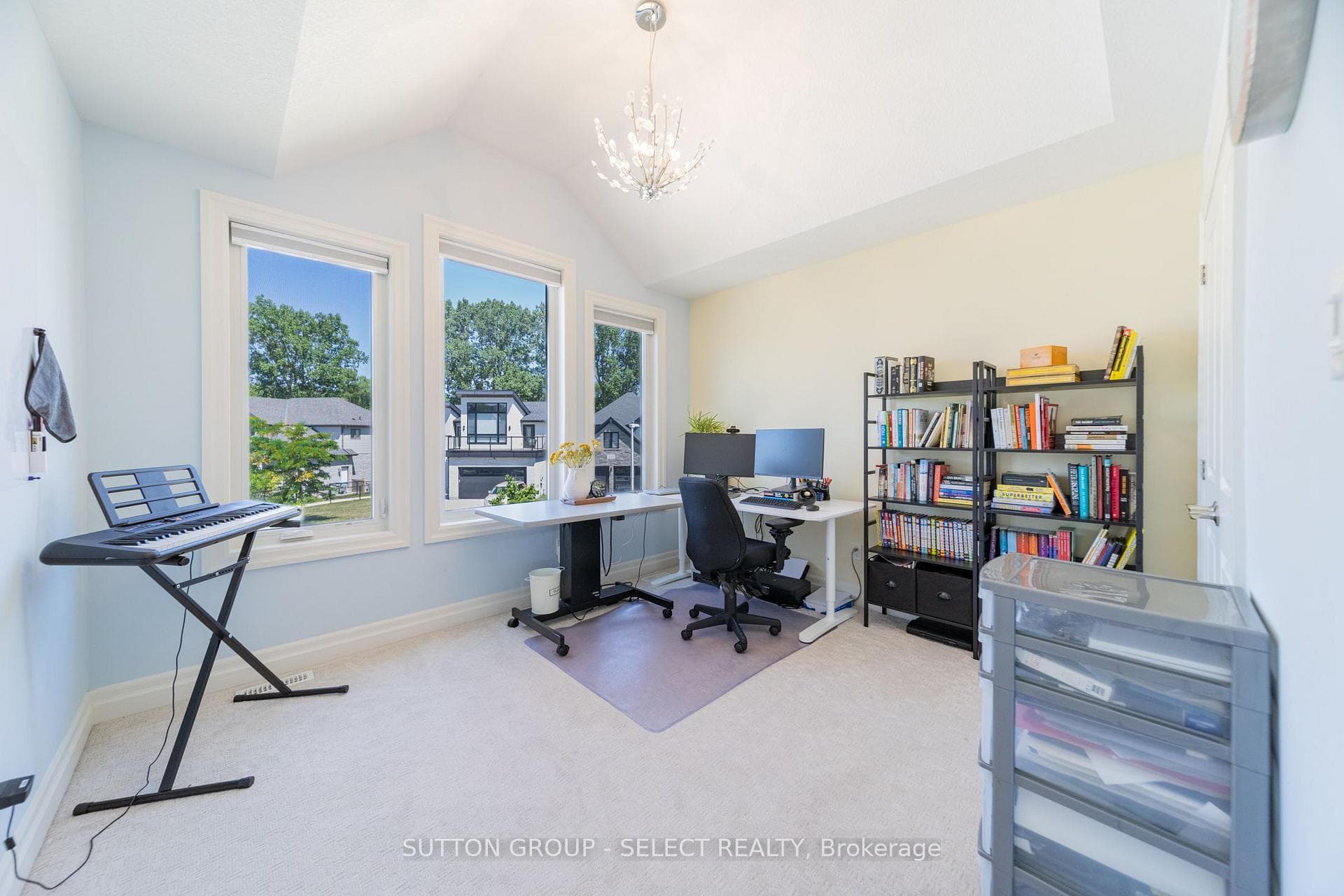 230 Union Avenue photo 37