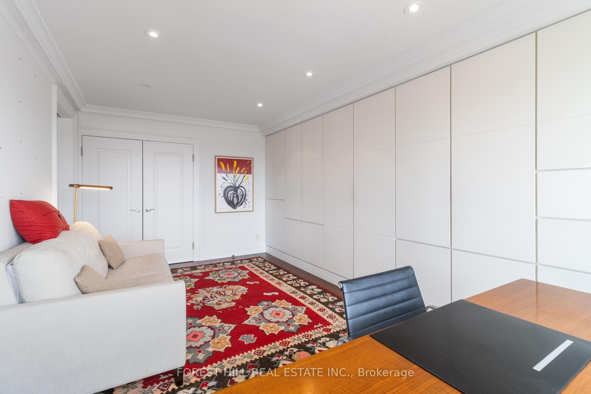 619 Avenue Road Unit 1102 photo 32