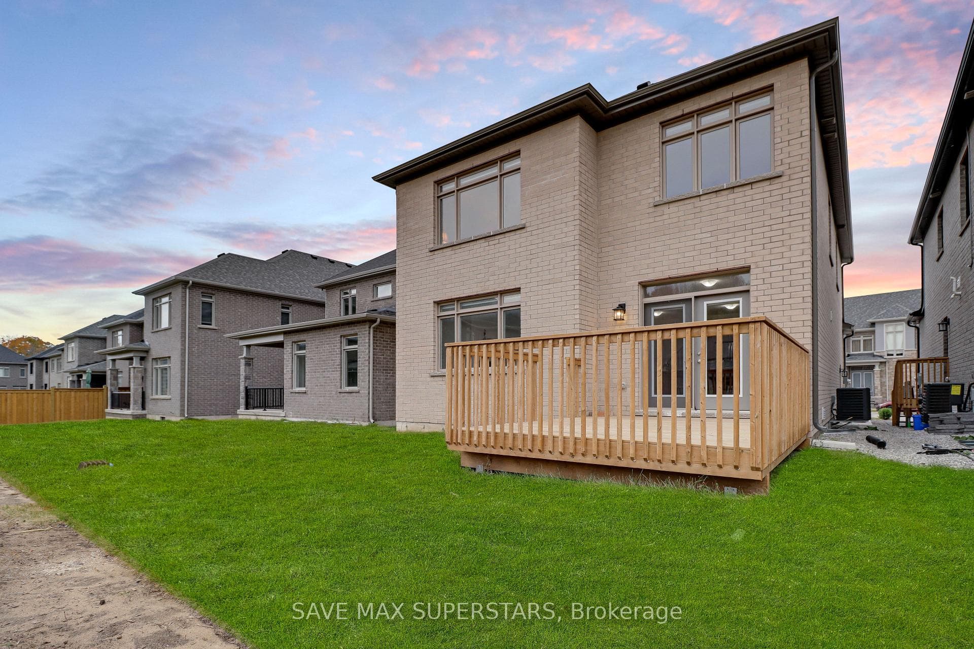 5 Paddington Grove photo 36