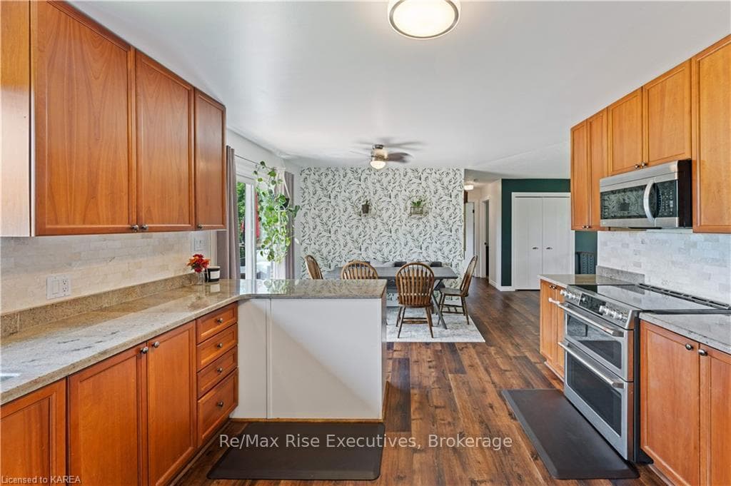 110 HASKINS POINT Road photo 10