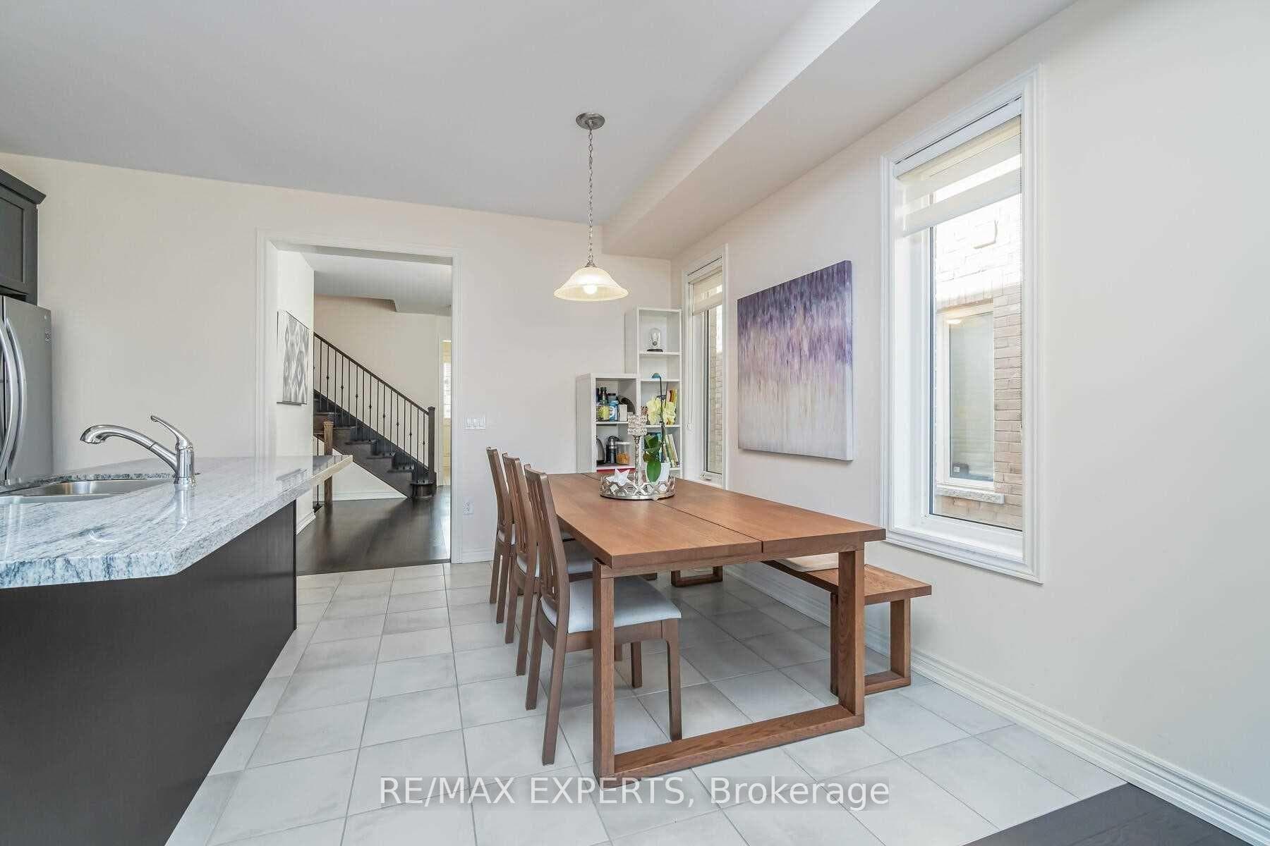 78 Heming Trail photo 5