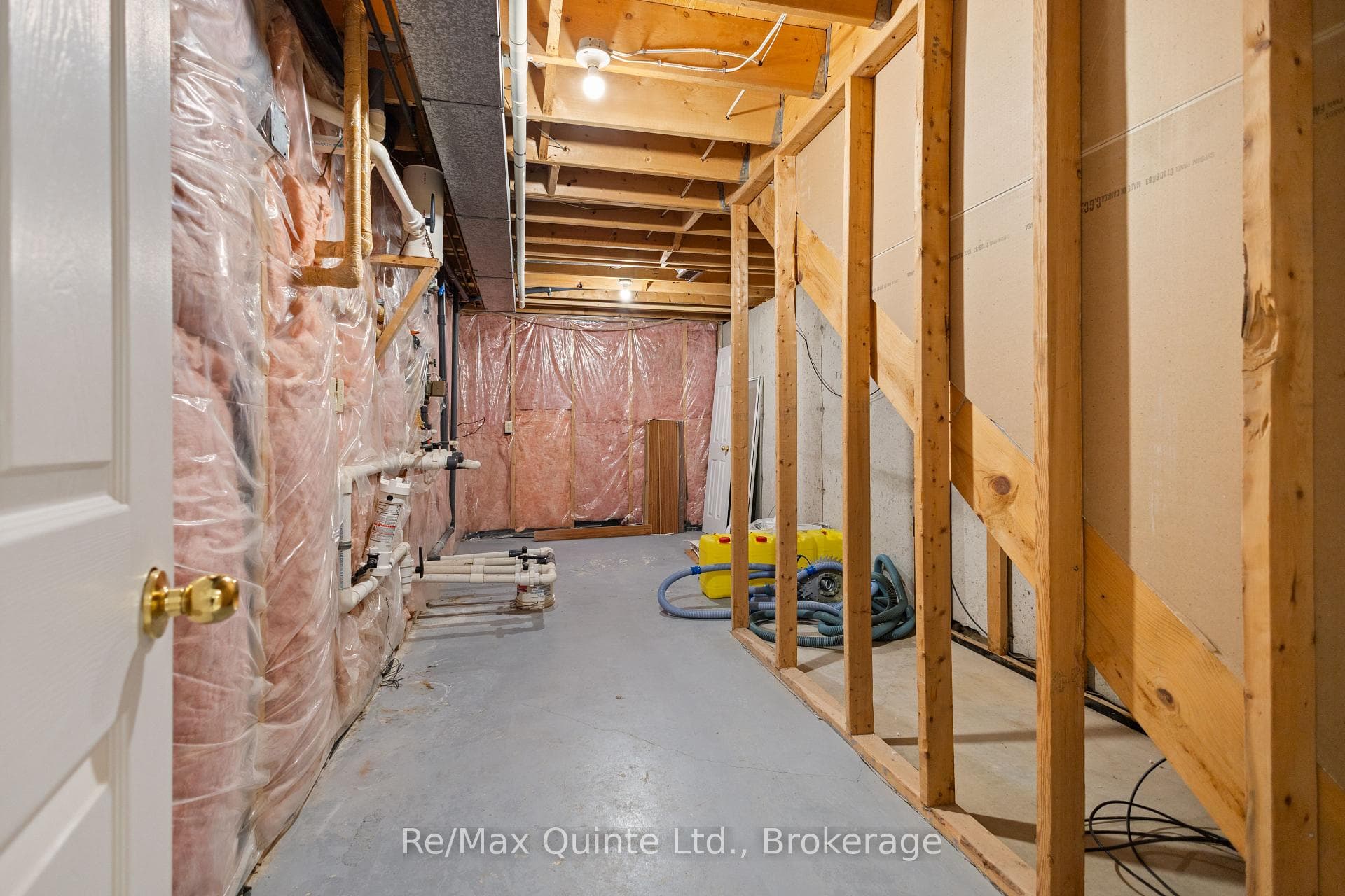 17 Applewood Court photo 46