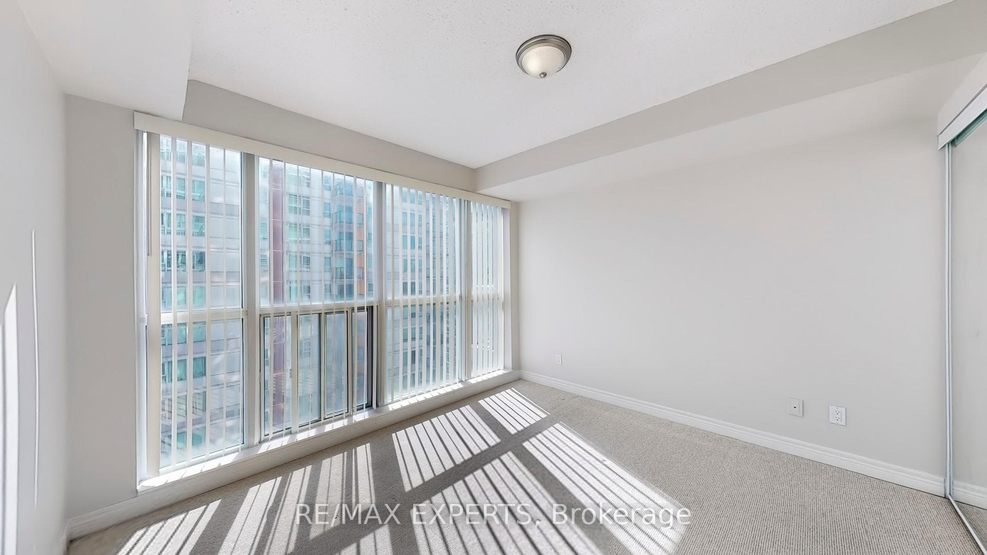 50 Town Centre Court Unit 2408 photo 13