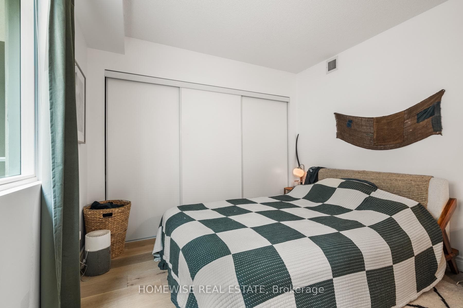 437 Roncesvalles Avenue Unit 410 photo 12