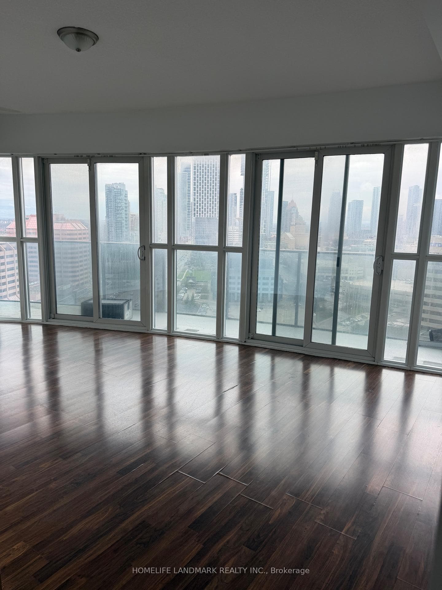 60 Absolute Avenue Unit 2104 photo 3