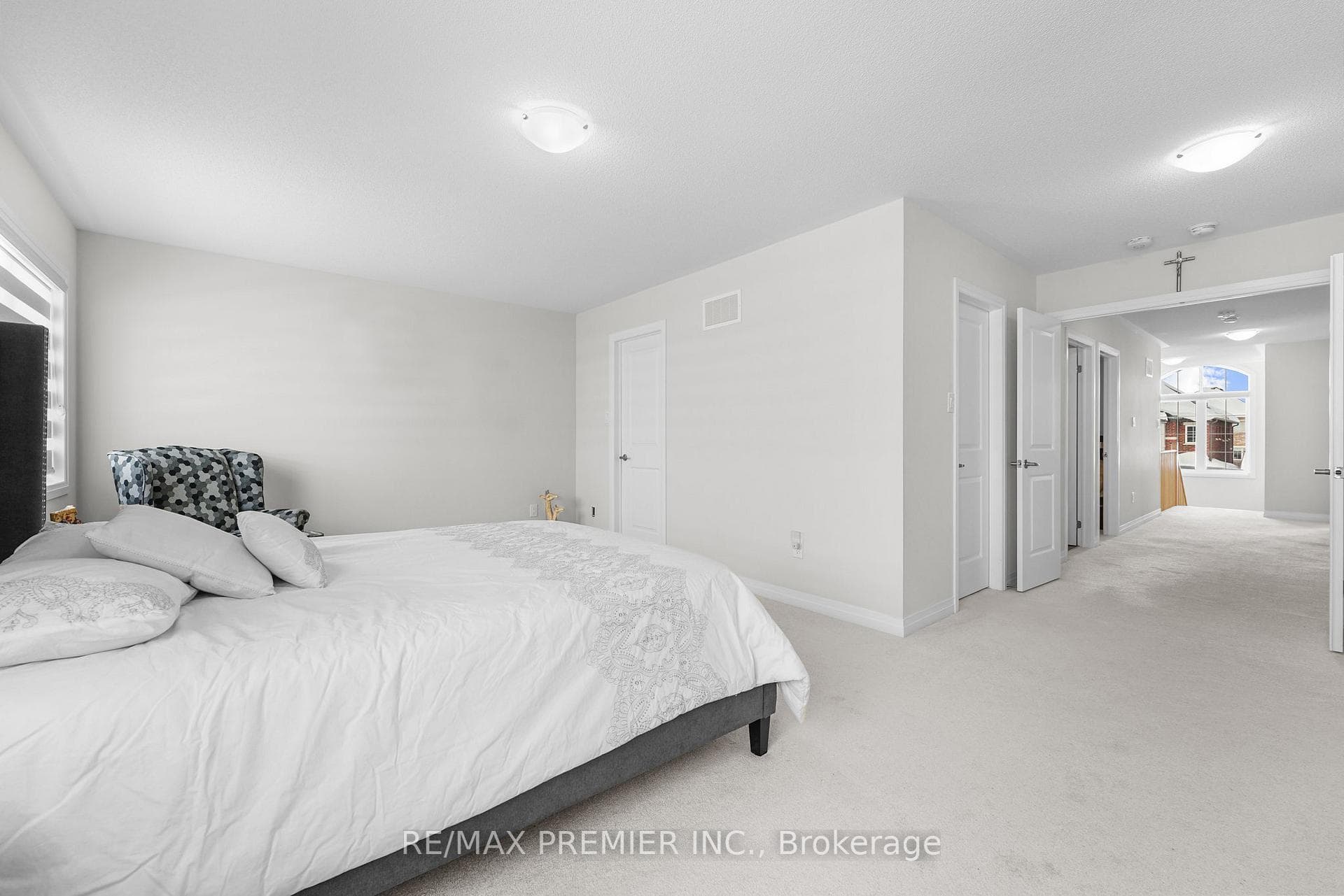 1303 Broderick Street photo 26