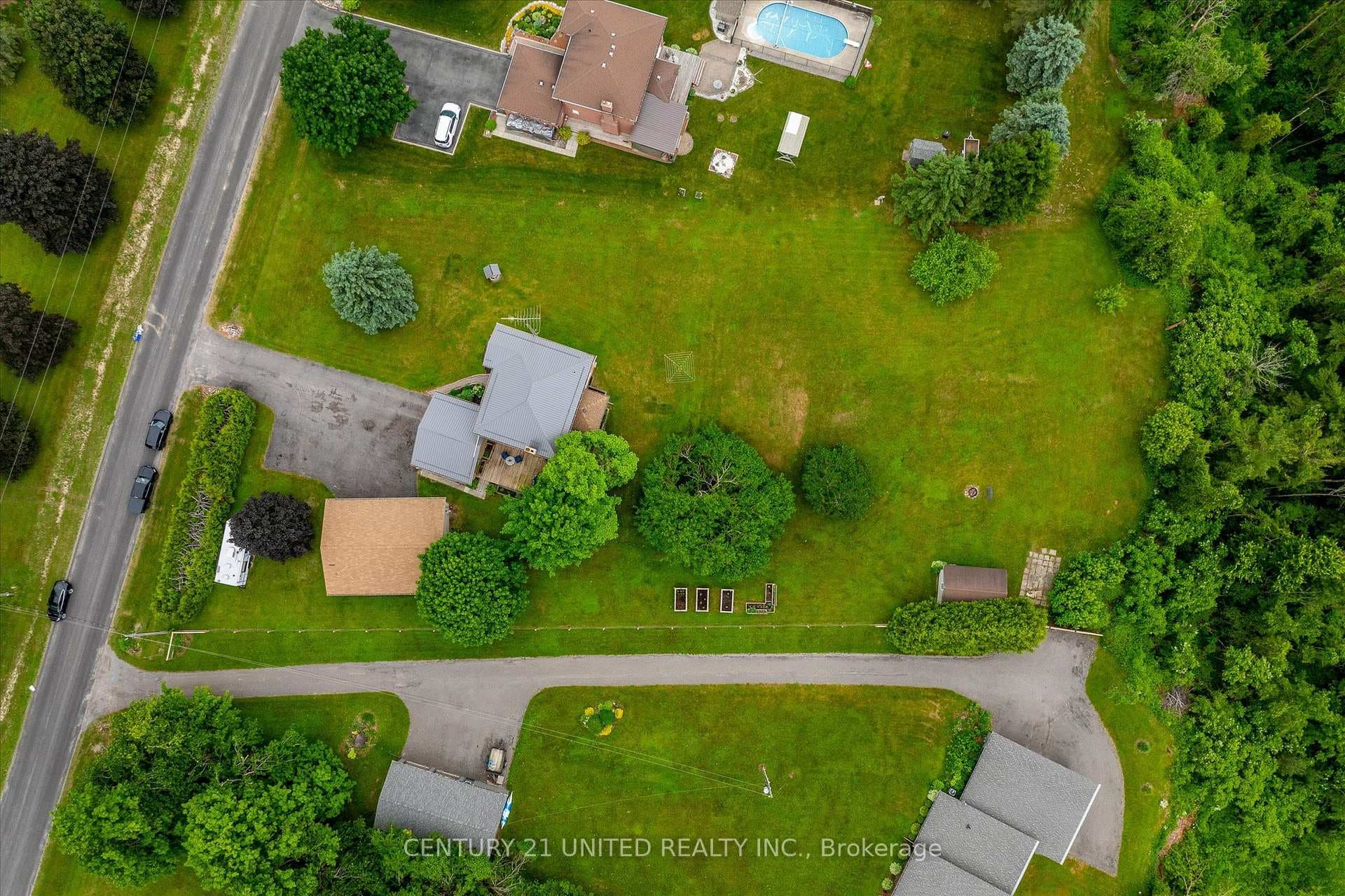 44 Valleyview Drive photo 4