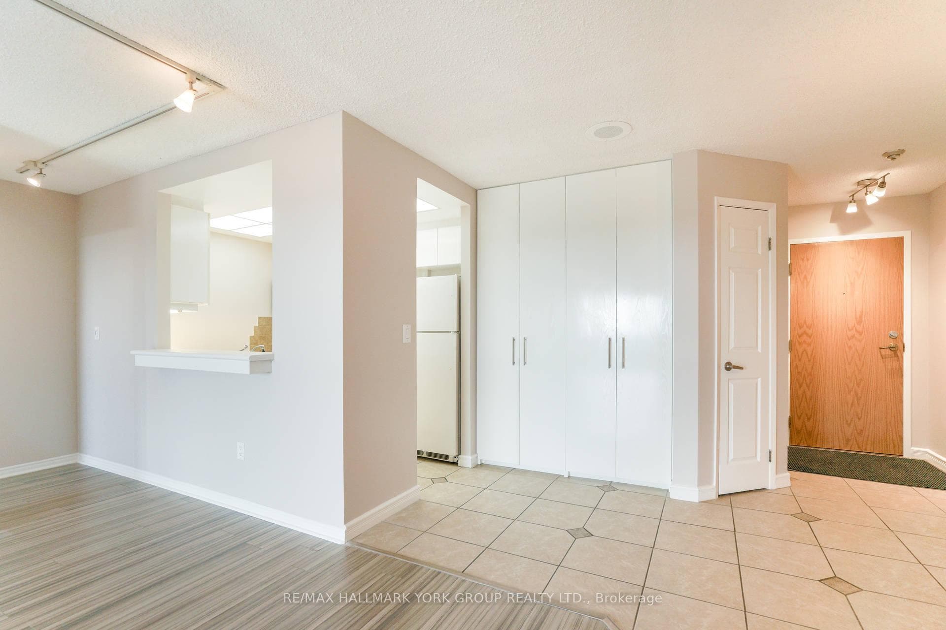 7 Concorde Place Unit 1202 photo 16