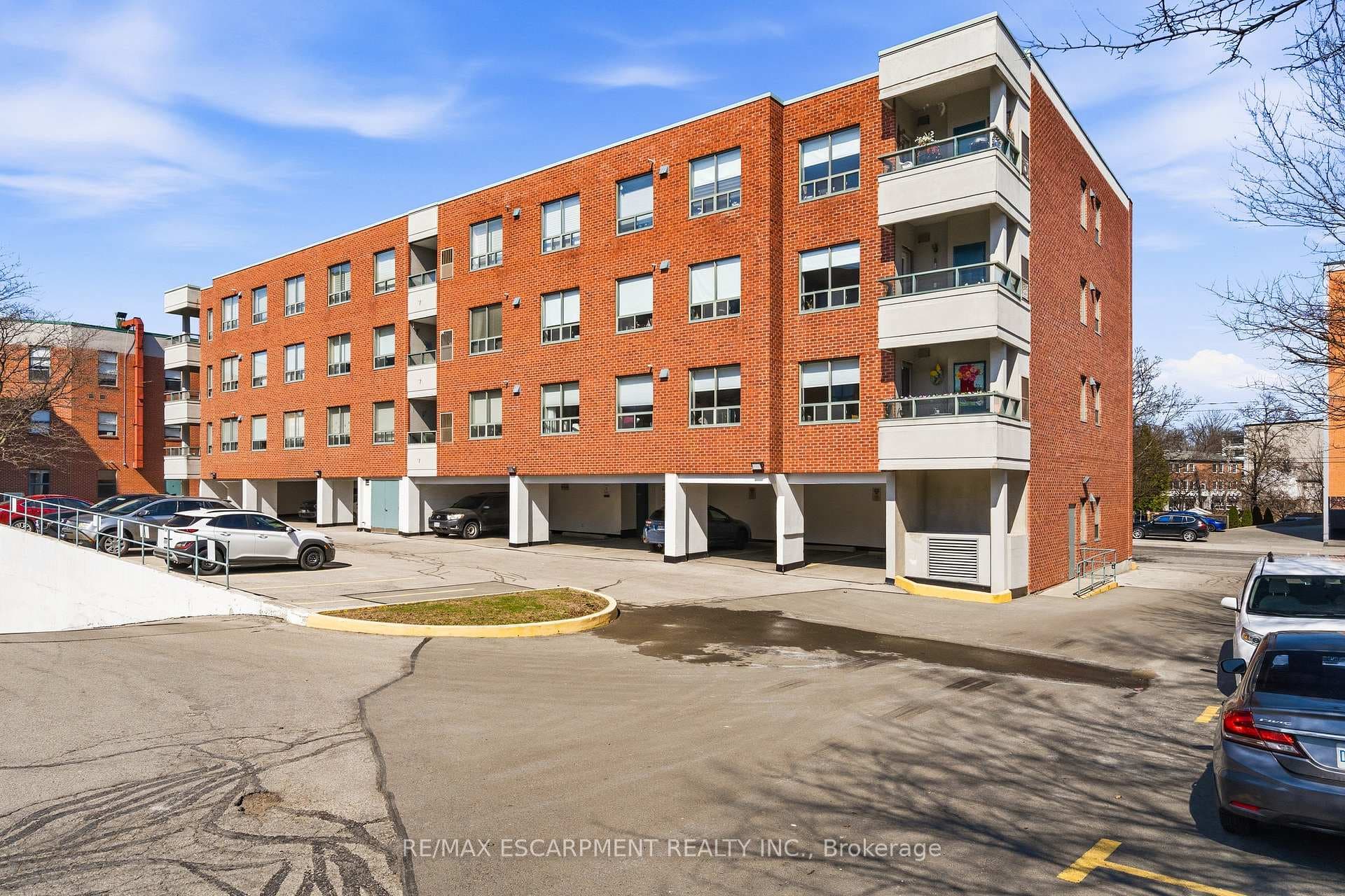 8 Main Street Unit 203 photo 36