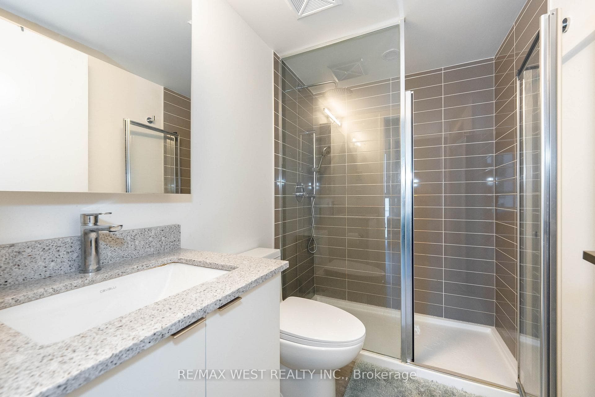 500 Wilson Avenue Unit 721 photo 11