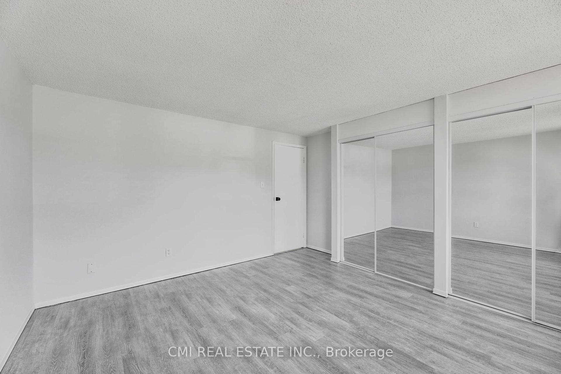 17 Maplestone Avenue photo 27