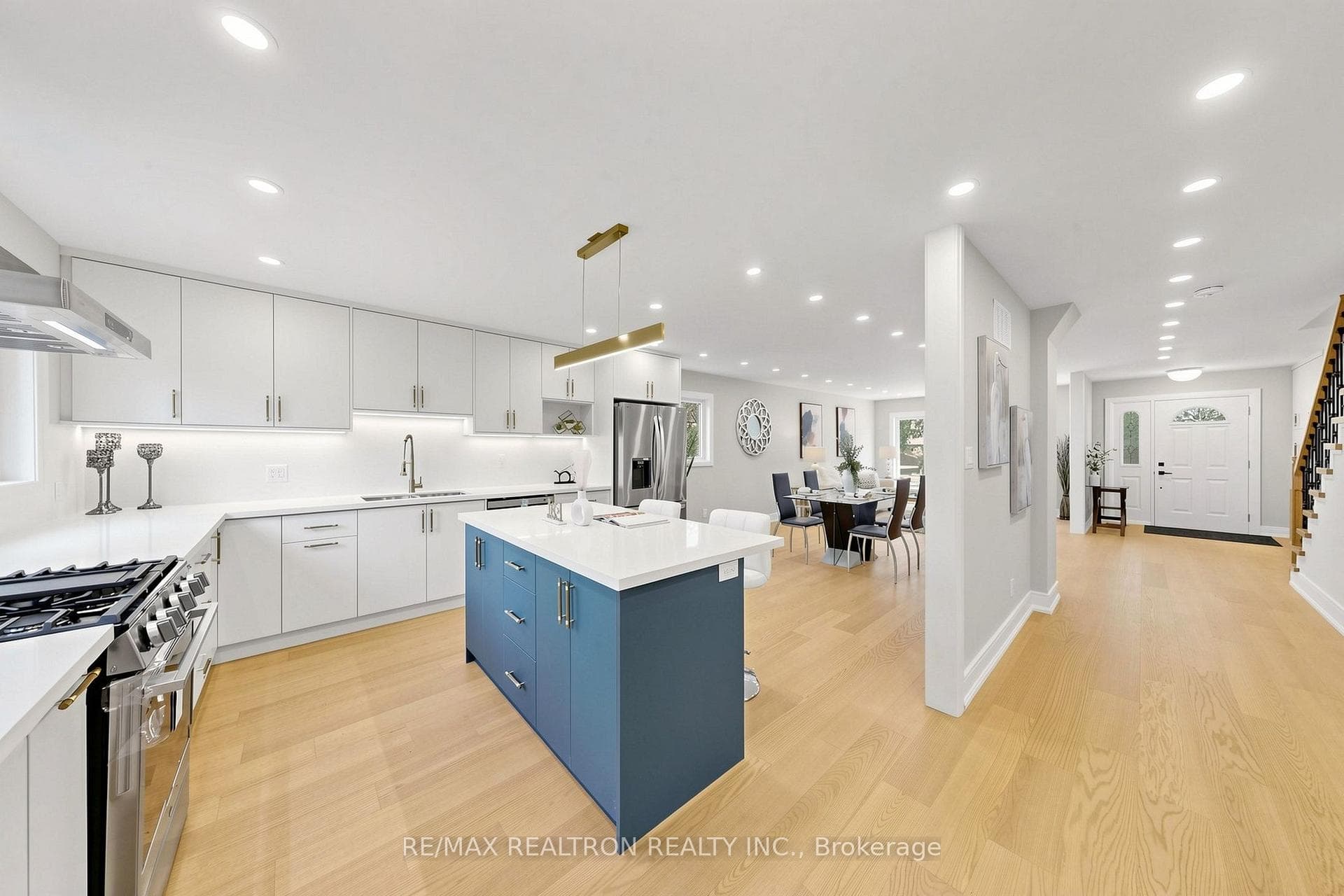 75 Pringle Avenue photo 17