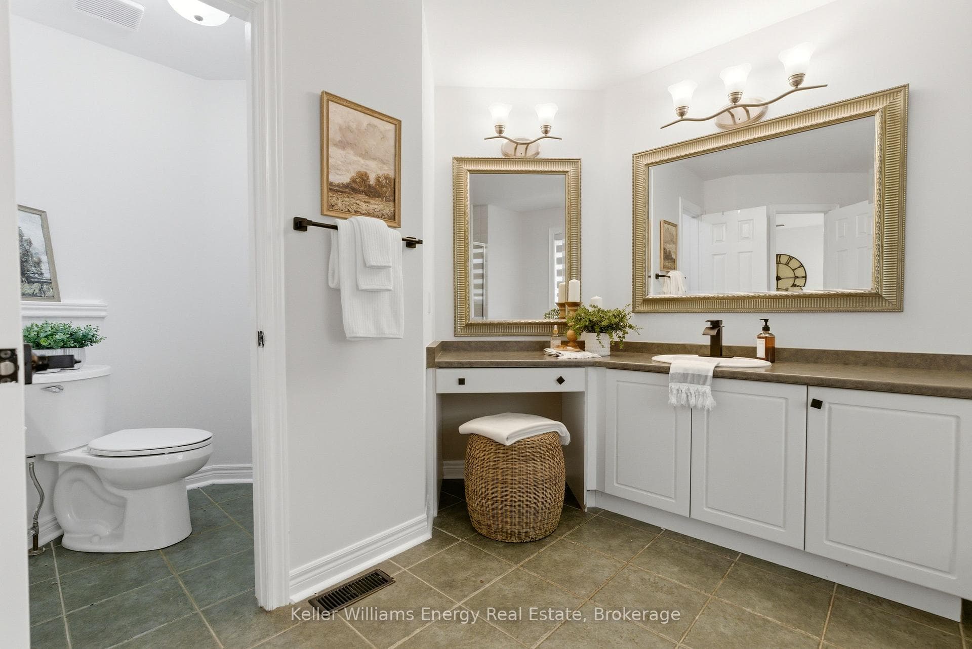 2019 Erin Gate Boulevard photo 28