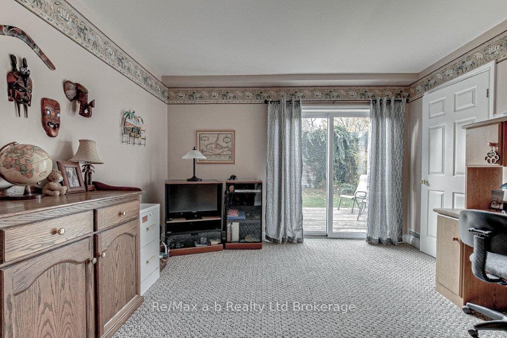 46 Conestoga Road Unit 13 photo 5