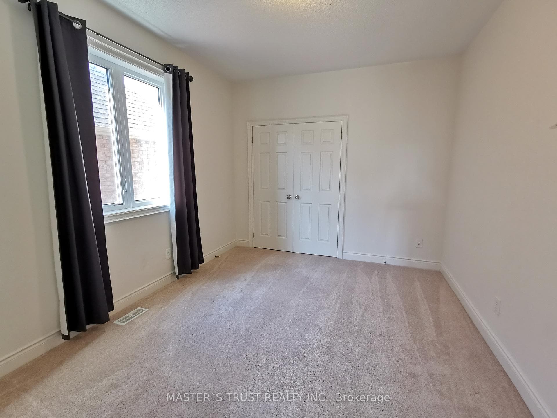 2529 Stallion Drive photo 33