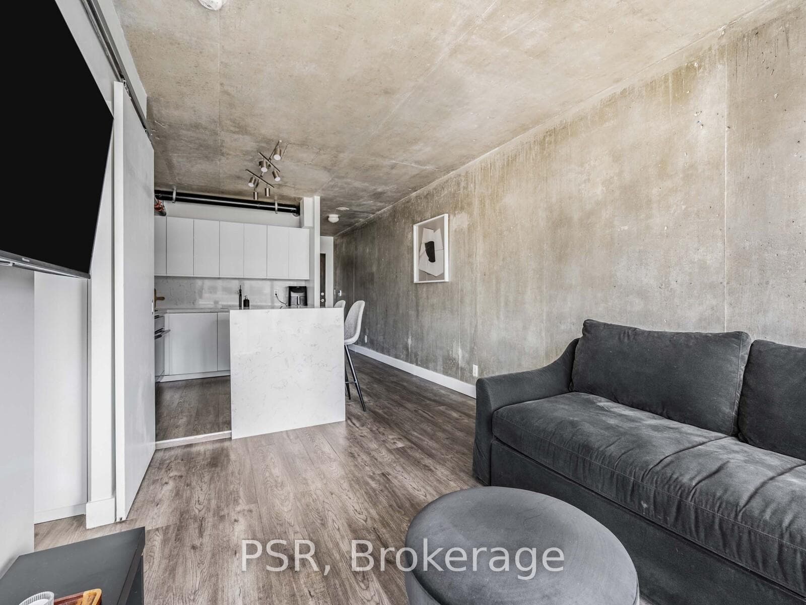 22 Wellesley Street Unit 1405 photo 8