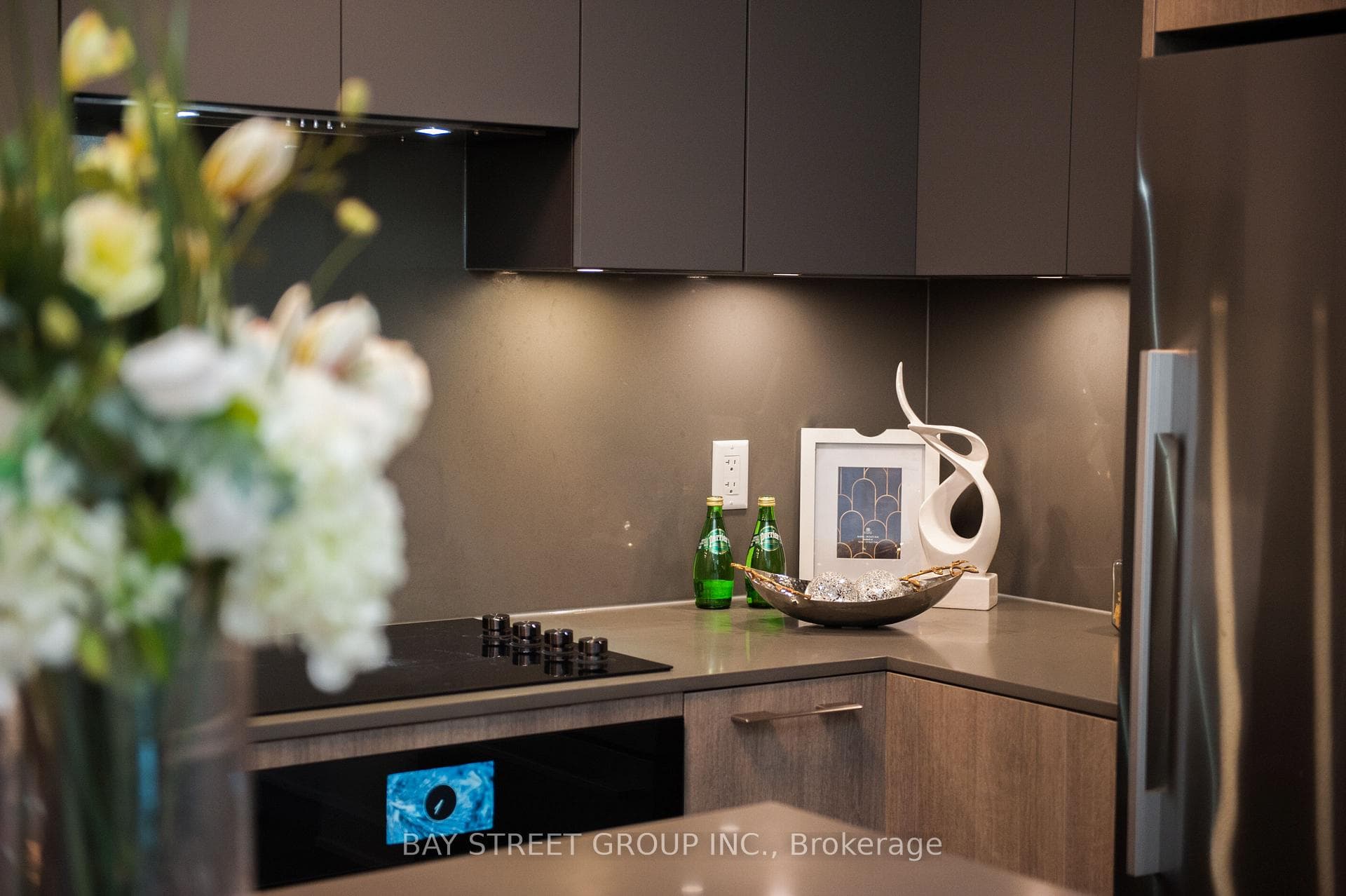 38 Water Walk Drive Unit 1701 photo 9