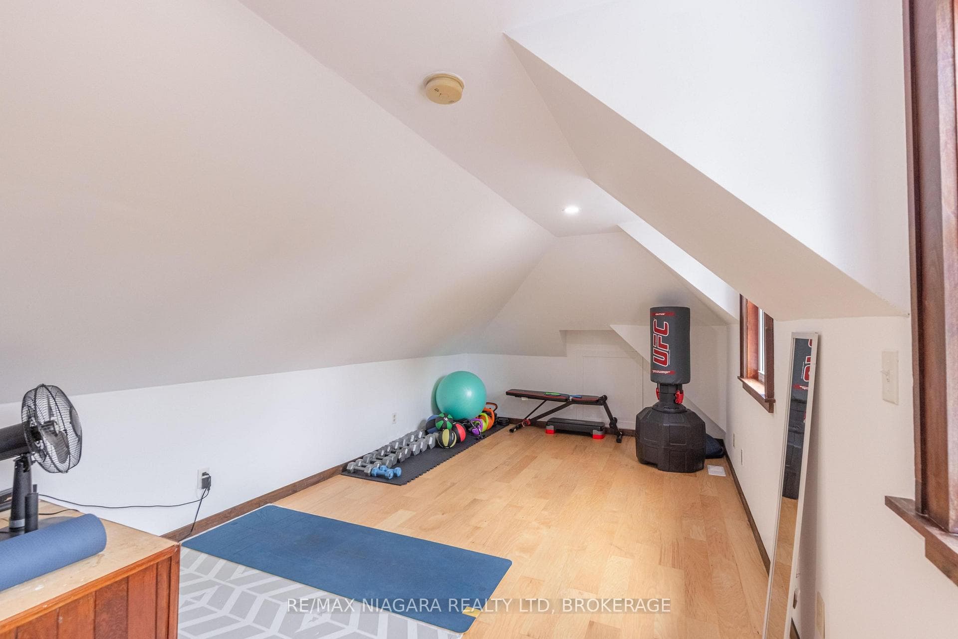 149 Cambridge Road photo 29