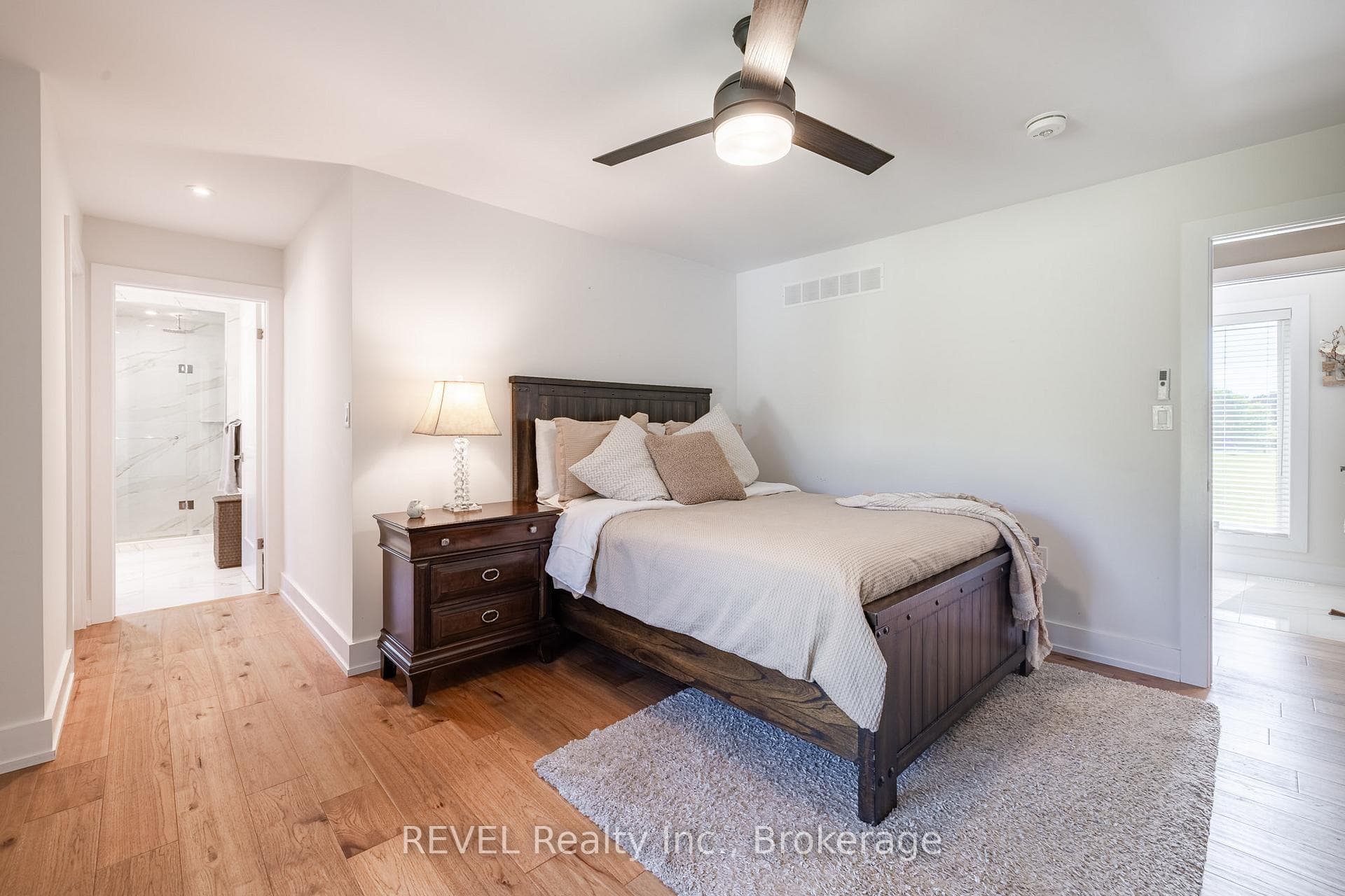 51086 Deeks Road photo 16