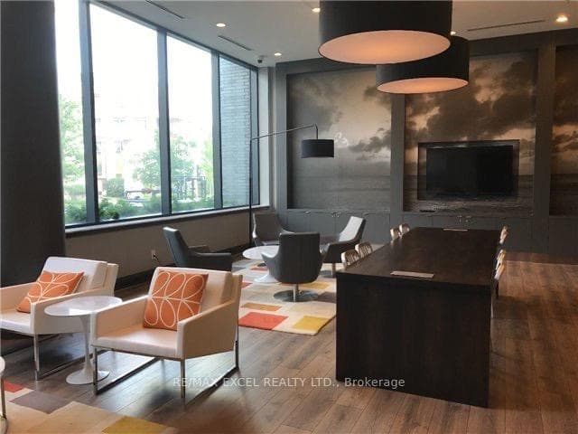 18 Rean Drive Unit 604 photo 9