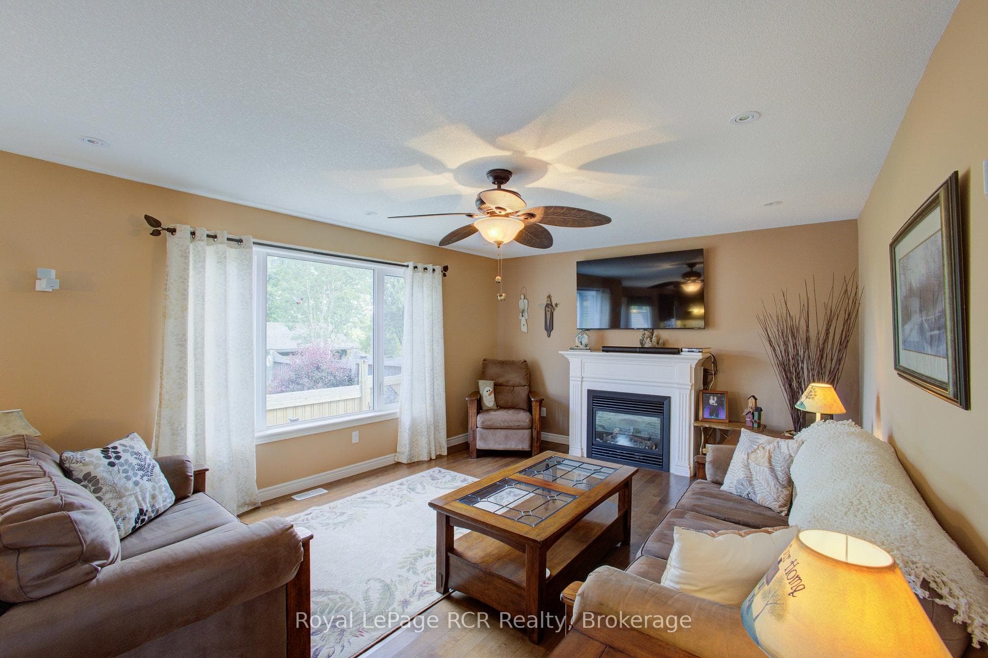 237 Carrol Street photo 14