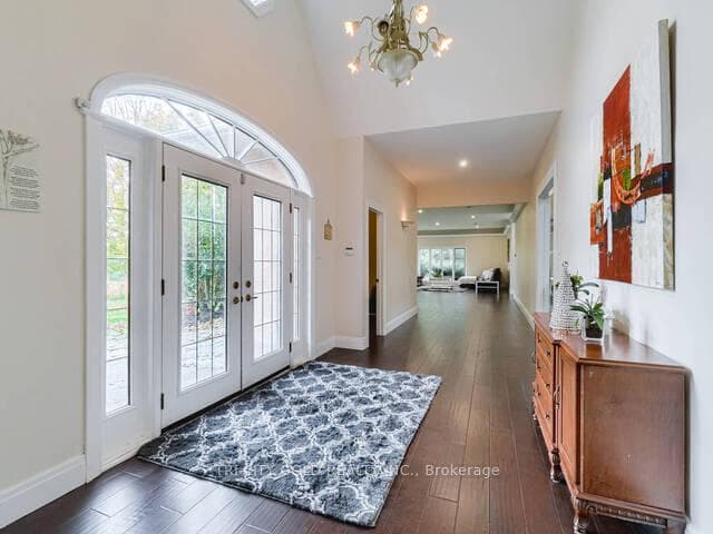 16 OCHS Drive photo 4