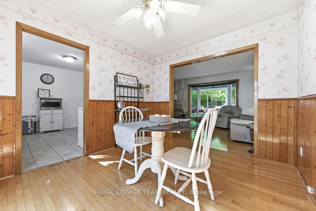7 Simmons Drive photo 13