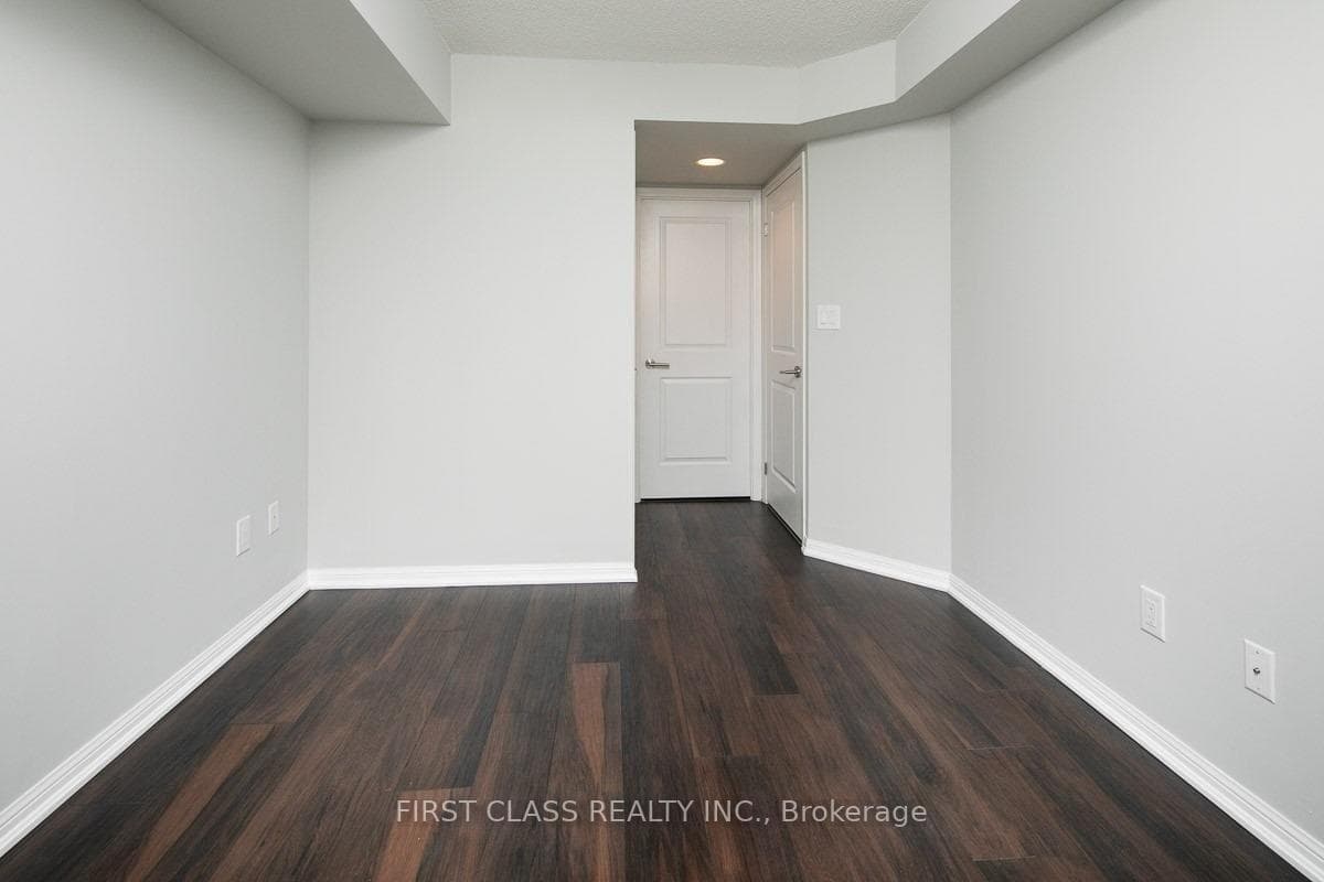 400 Adelaide Street Unit 2310 photo 10