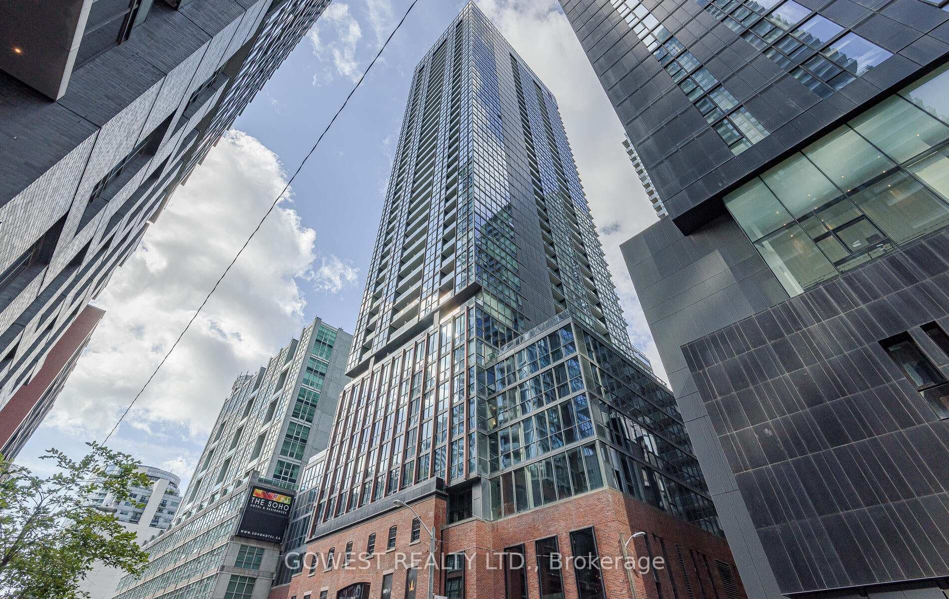 88 Blue Jays Way Unit 3111 photo 1