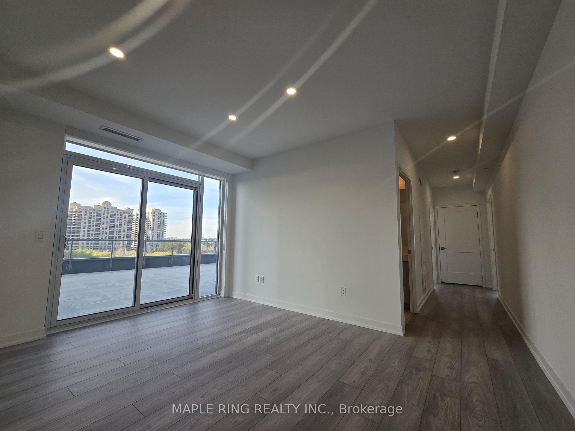 474 Caldari Road Unit 506 photo 4