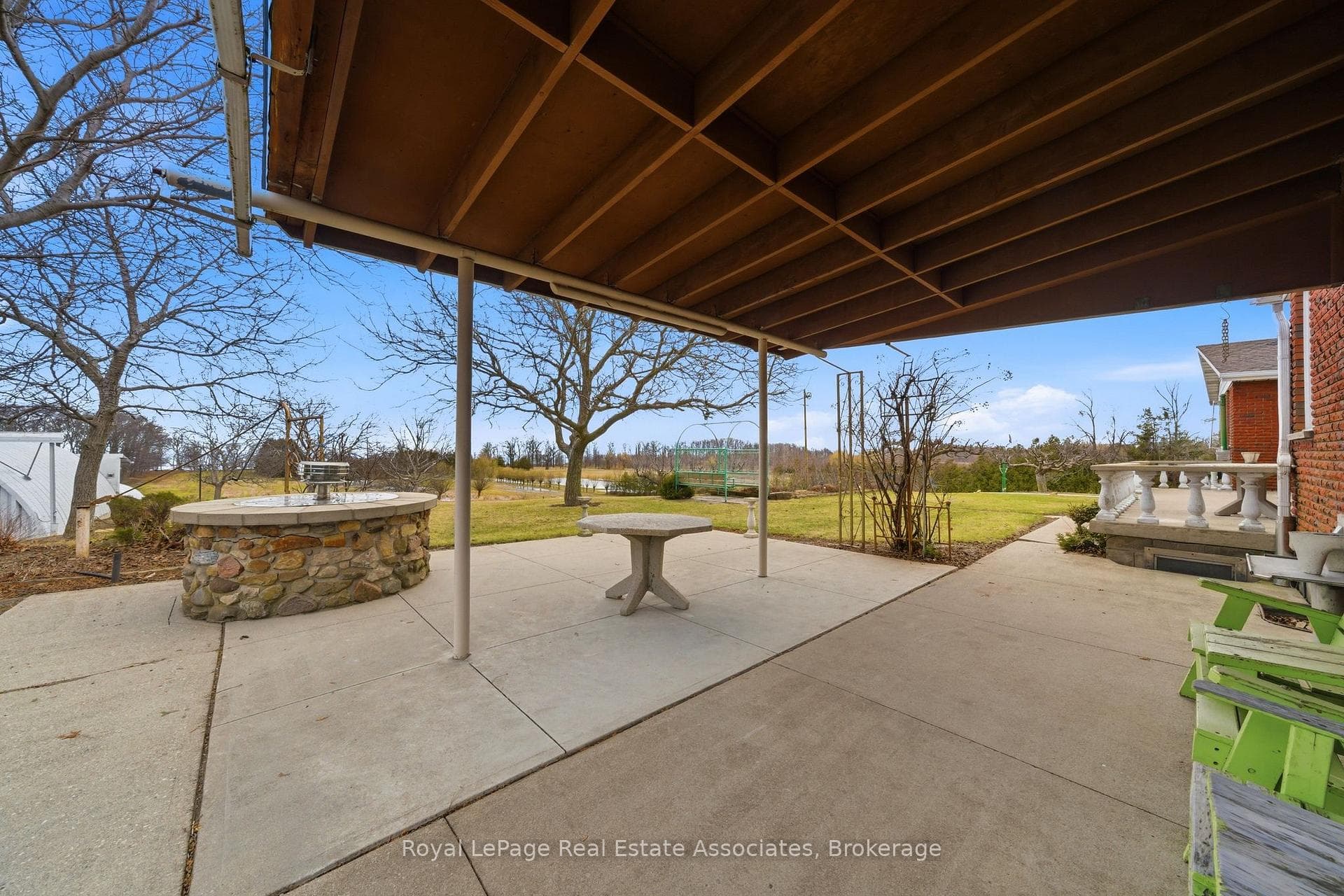 1137 Ridge Road photo 7
