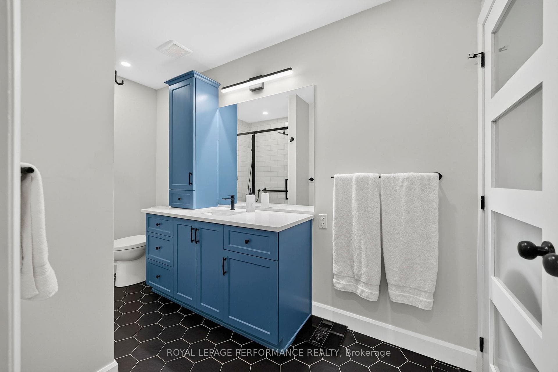 522 Jase Street photo 29