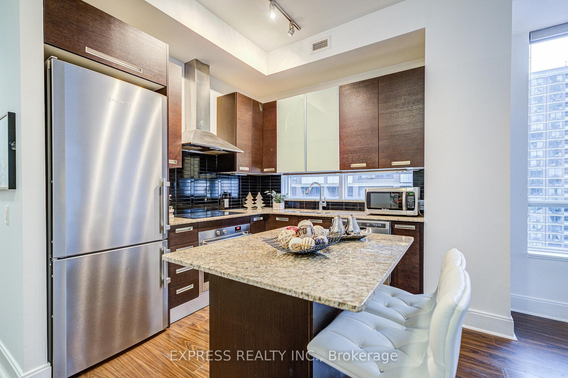 21 Balmuto Street Unit 603 photo 10