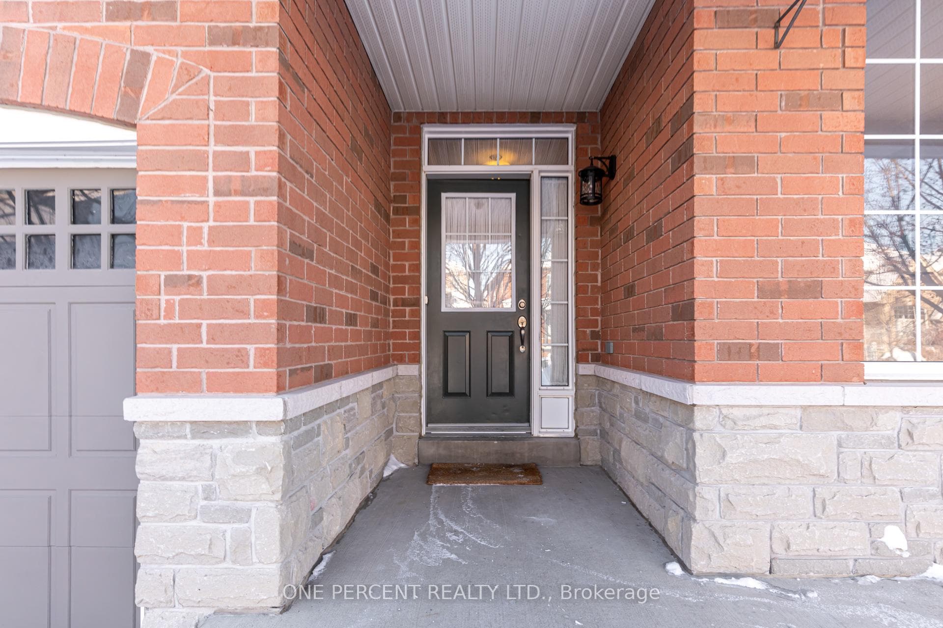 19 Lundy Drive photo 4
