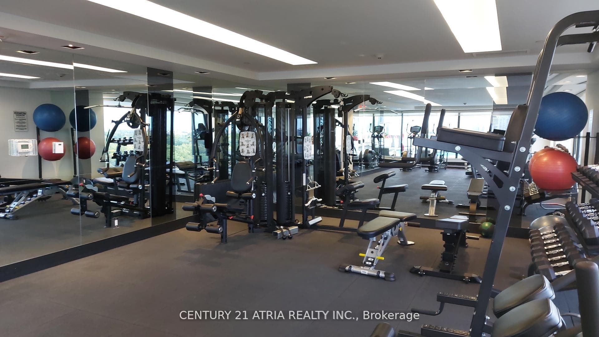 3018 Yonge Street Unit 816 photo 14