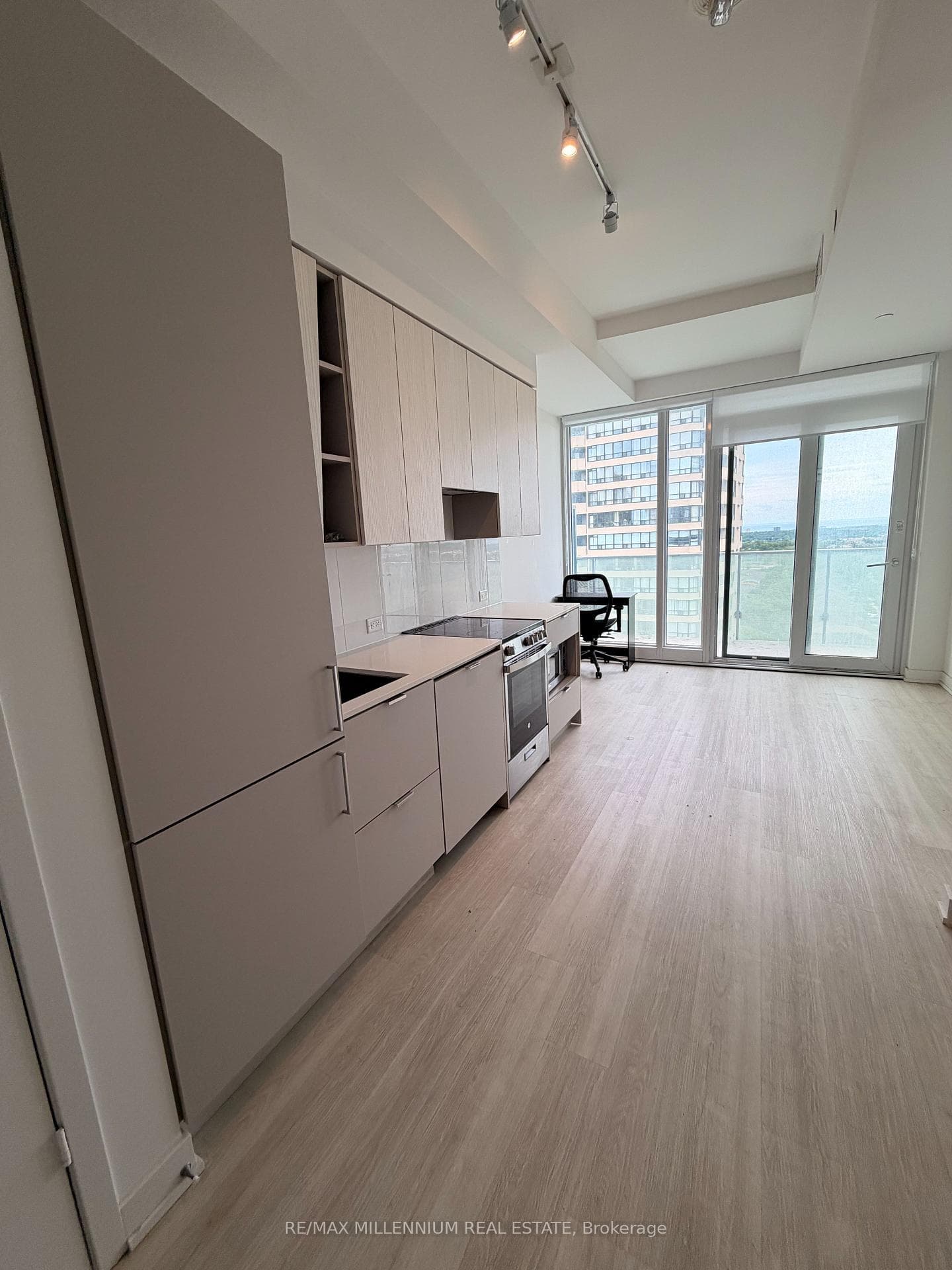 3883 Quartz Road Unit 1305 photo 3