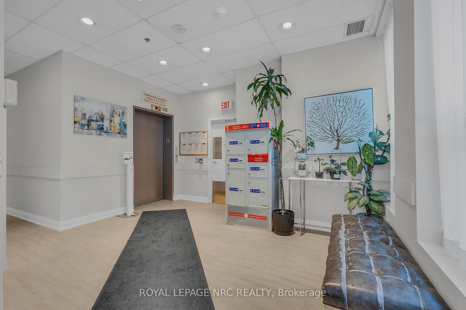 15 Maplewood Avenue Unit PH 6 photo 4