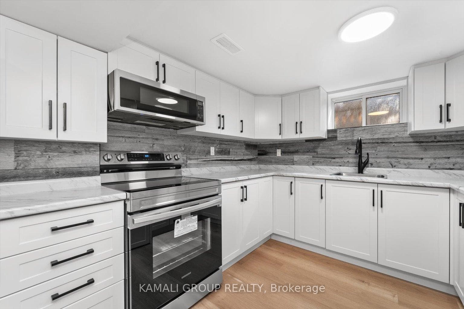 2024 Renovated Basement Apartment
