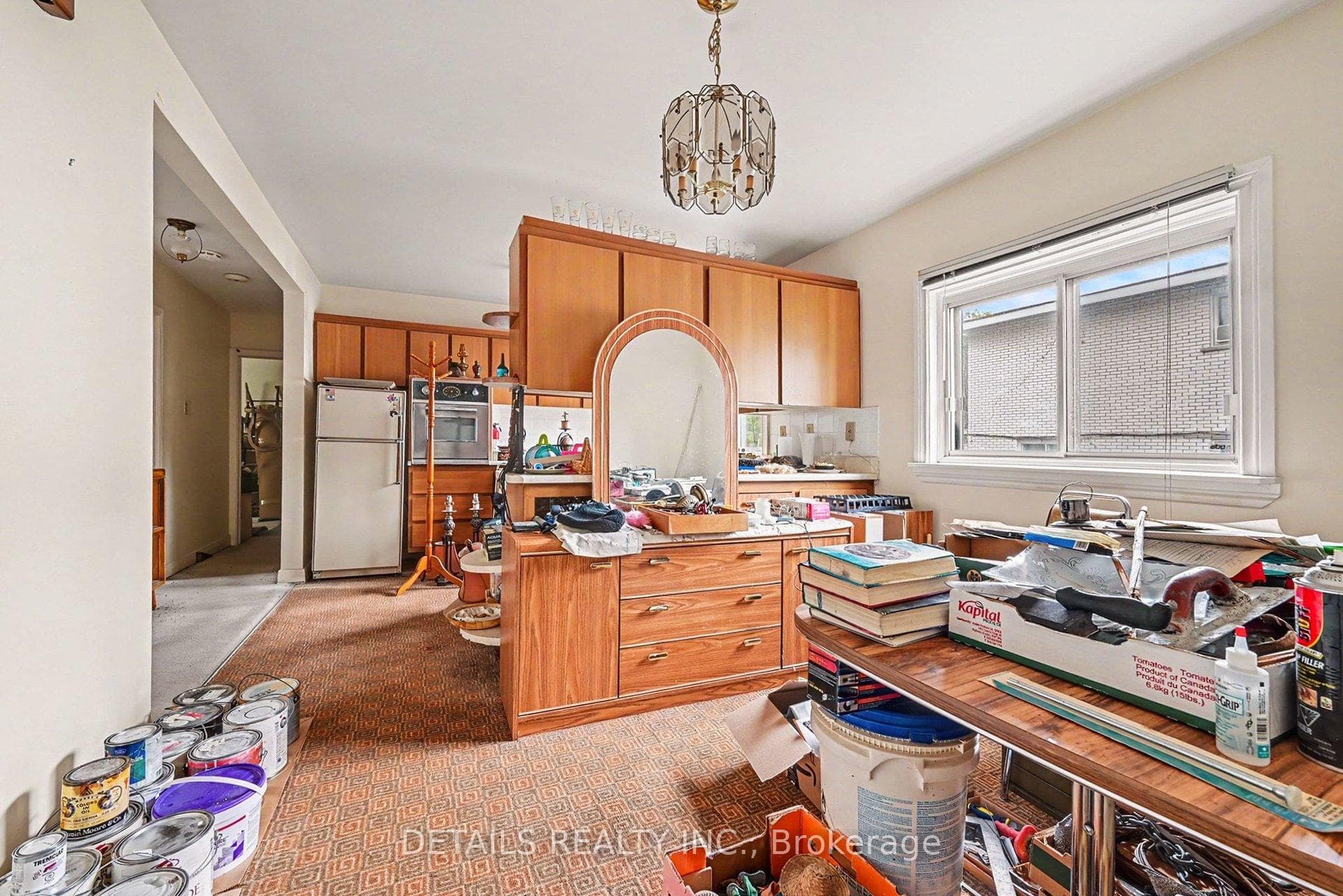 294 Donald Street photo 15