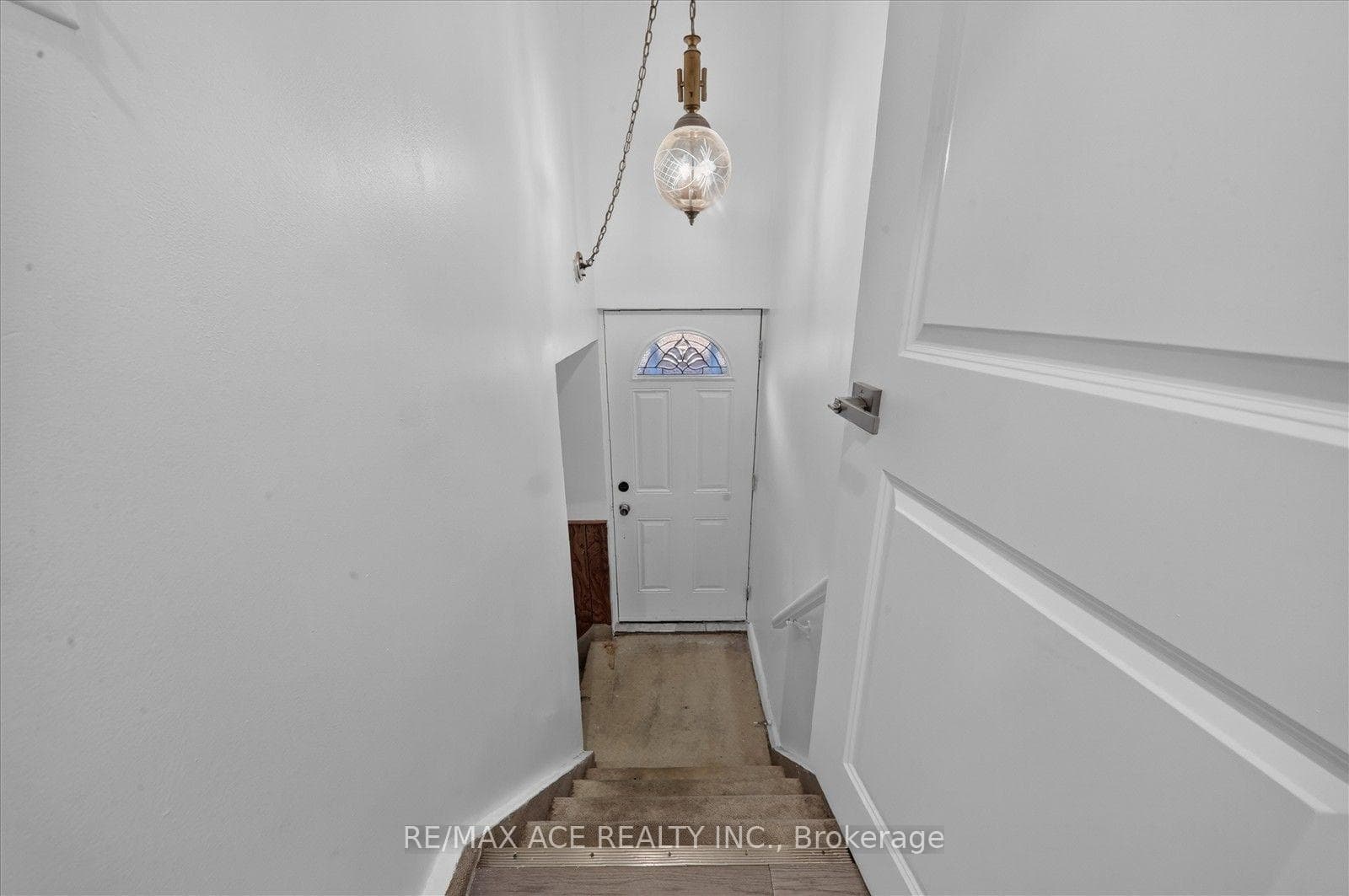 60 Chillery Avenue photo 24