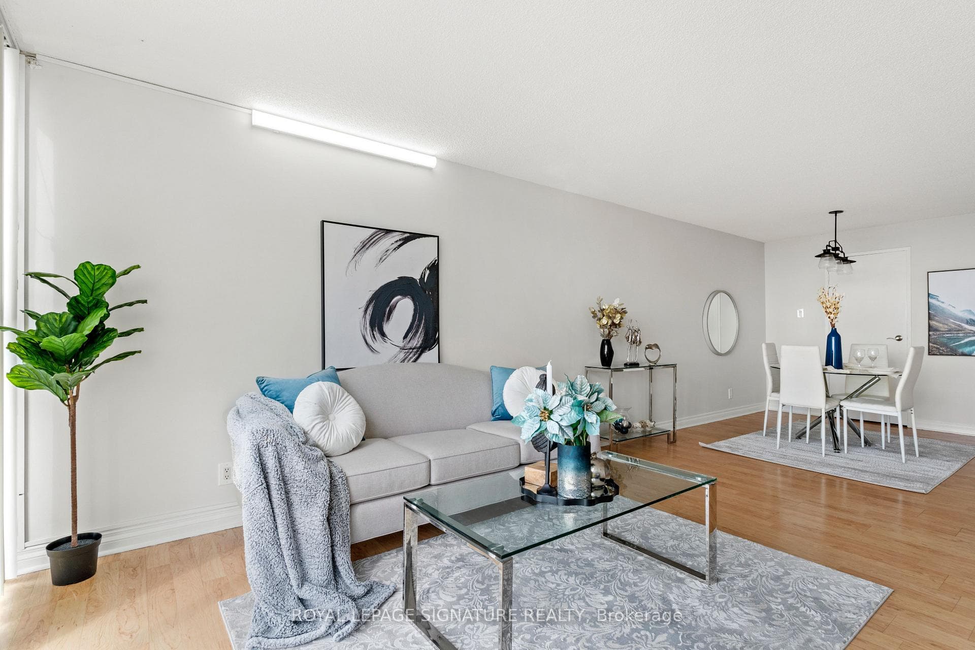 35 Trailwood Drive Unit 1218 photo 9