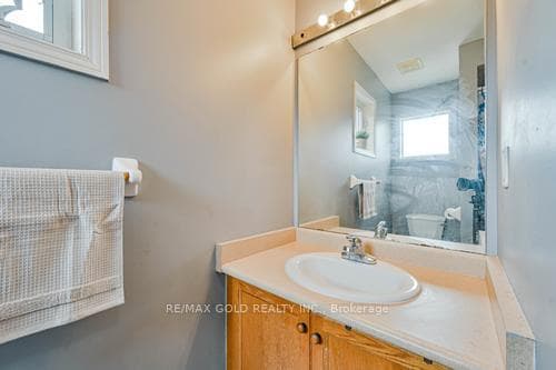 116 Heartleaf Crescent photo 20