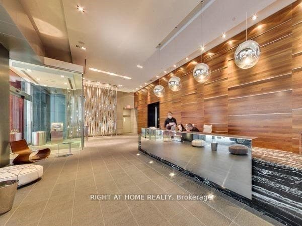 80 John Street Unit 1710 photo 13