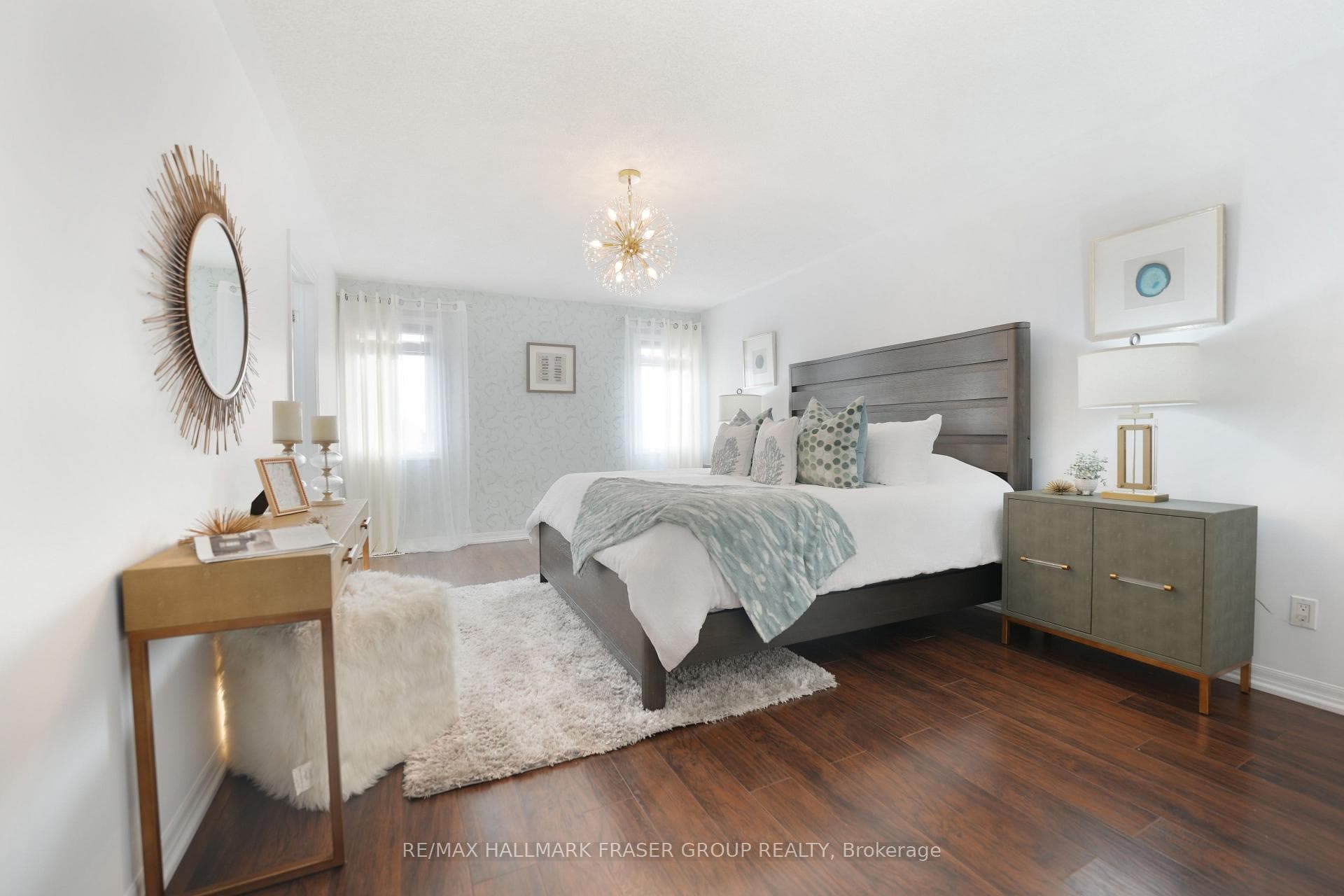 1800 Silverstone Crescent photo 16
