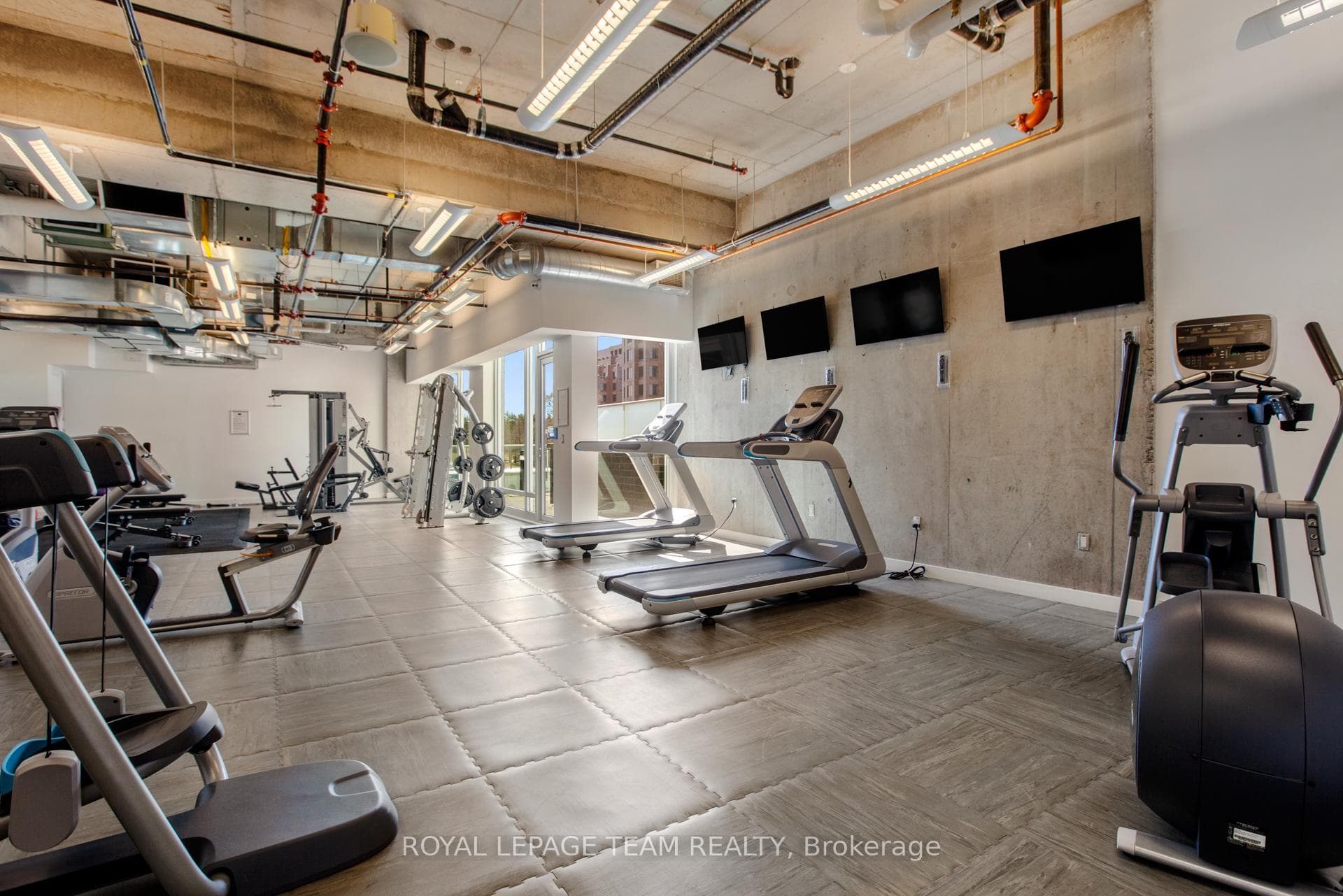 111 Champagne Avenue Unit 1506 photo 23