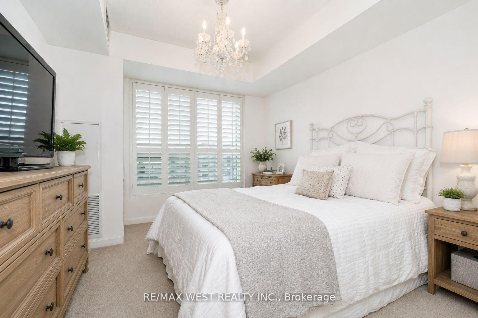 1235 Bayly Street Unit 1116 photo 5