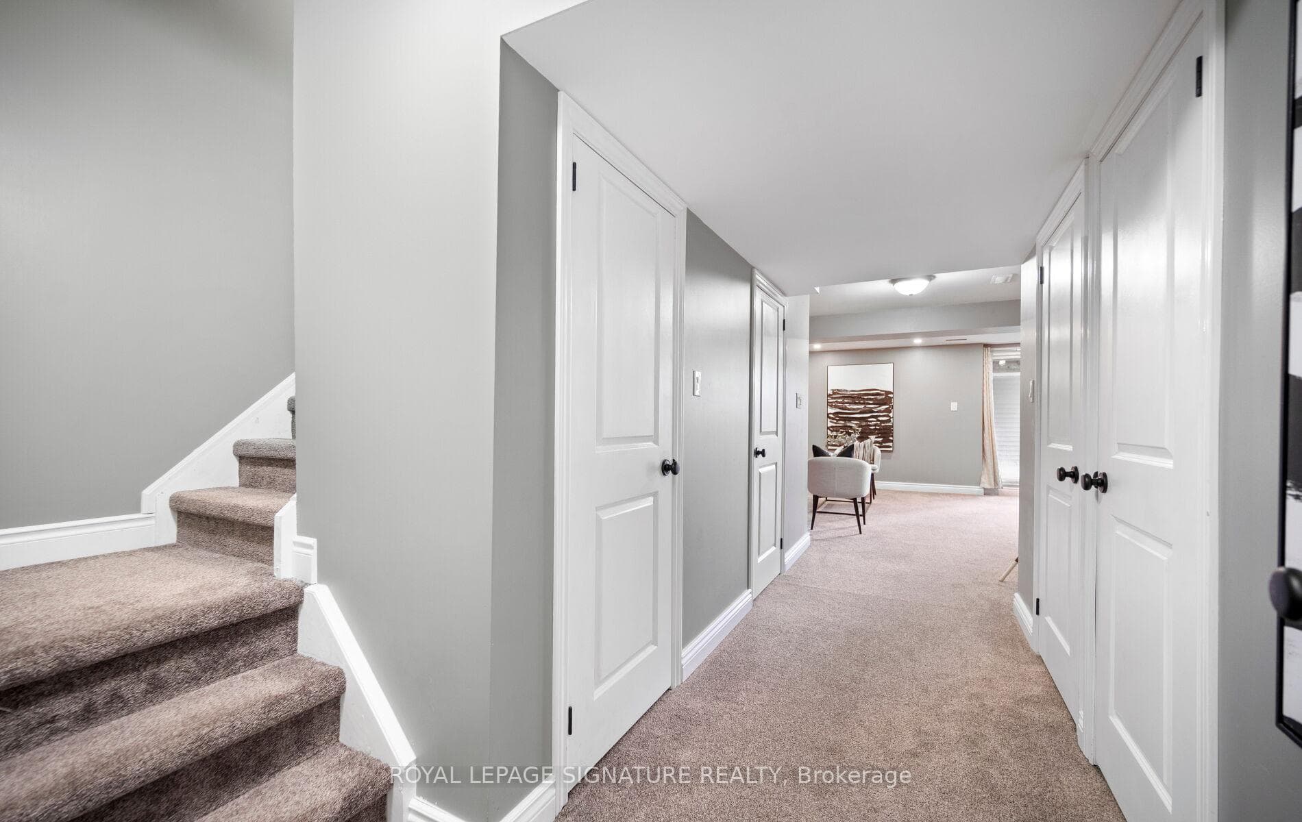 61 Thames Way photo 38