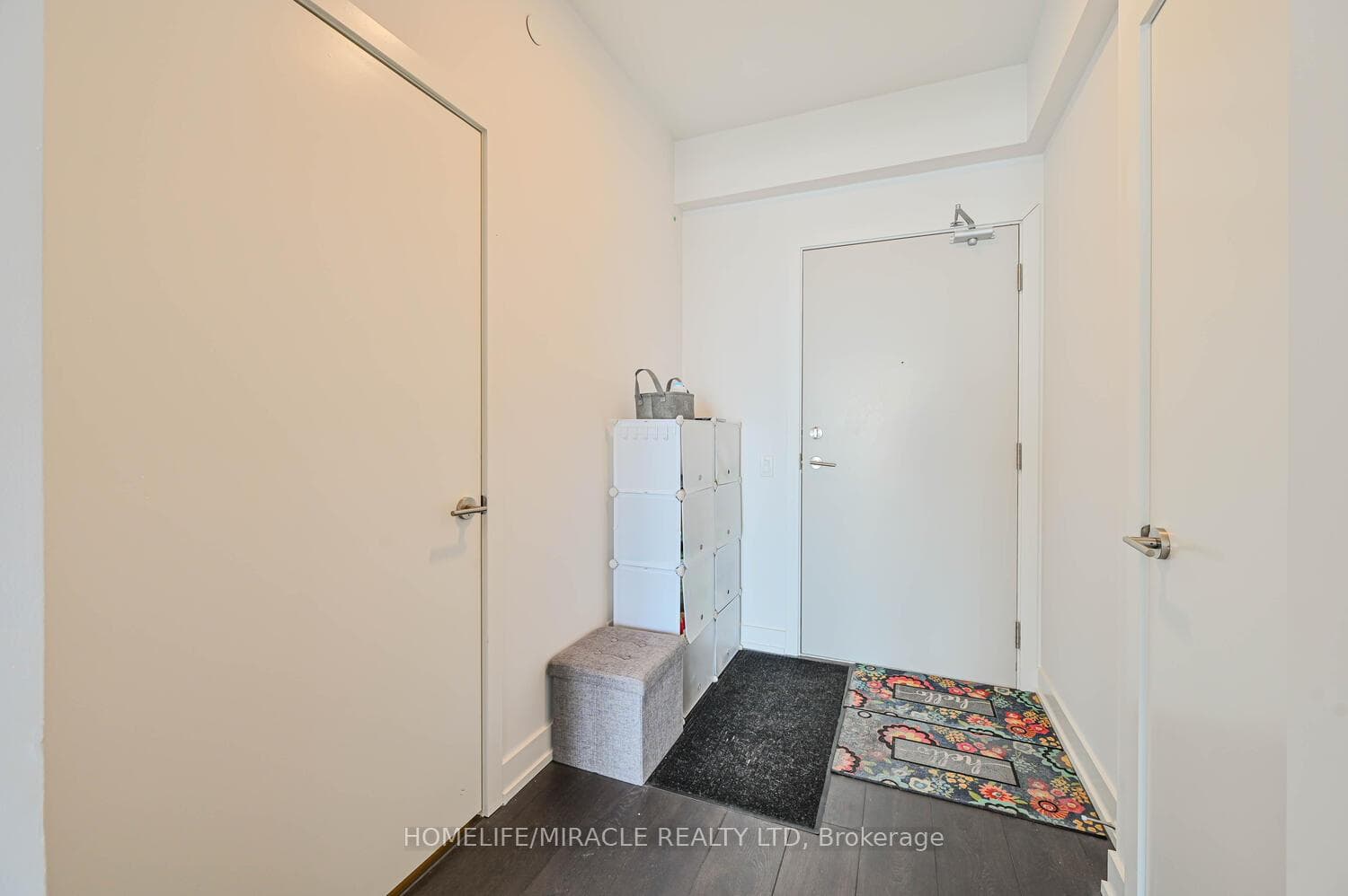 215 Veterans Drive Unit 1102 photo 7